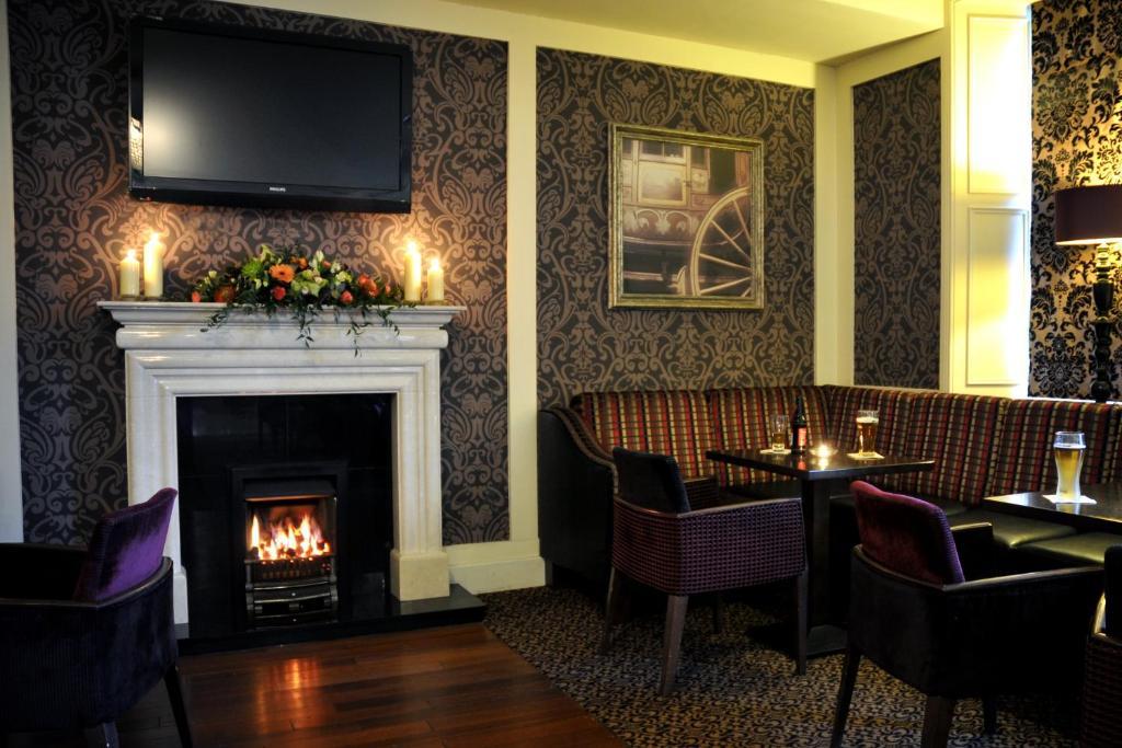The Shirley Arms Hotel Carrickmacross Exteriér fotografie